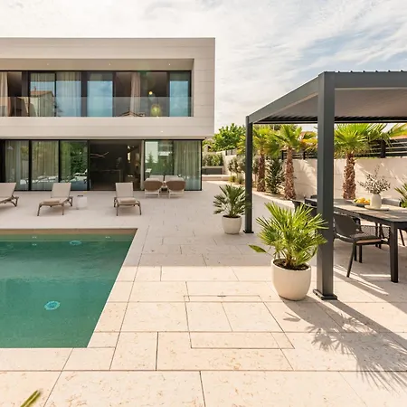 Carrara Zadarvillas Pakoštane